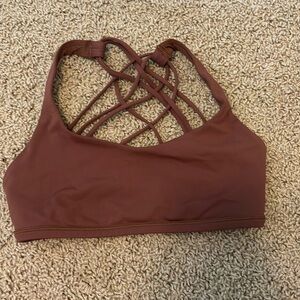 Lululemon (size 4) sports bra